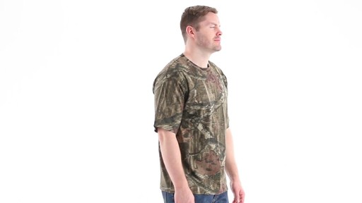 Ranger Men's Cotton/Polyester Camo T-Shirt Mossy Oak Break-Up Infinity 360 View - image 3 from the video